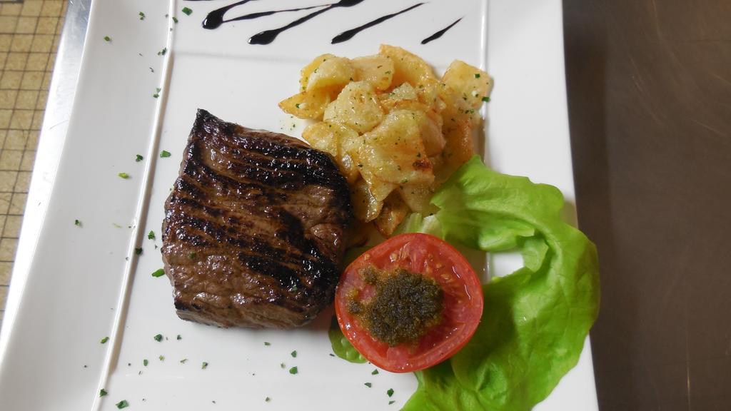 Logis Hotel Restaurant Des Voyageurs 퐁드저는살라스 외부 사진