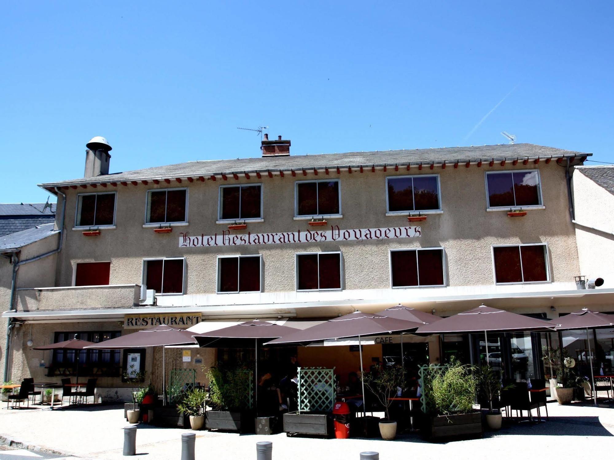 Logis Hotel Restaurant Des Voyageurs 퐁드저는살라스 외부 사진