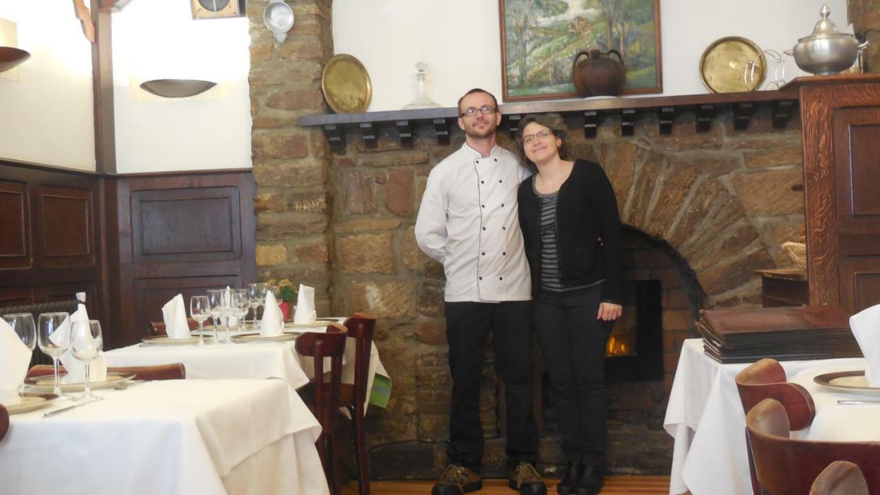 Logis Hotel Restaurant Des Voyageurs 퐁드저는살라스 외부 사진